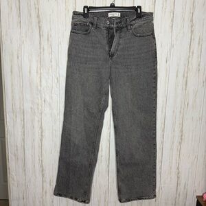 Abercrombie and Fitch Curve Wide Leg Baggy Jeans 27
